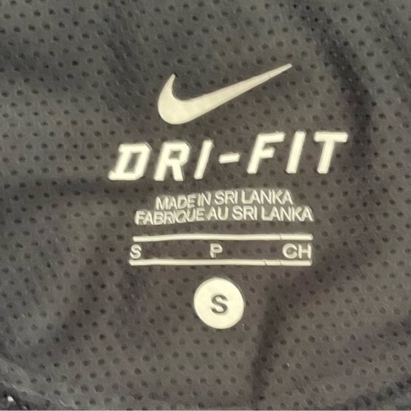 Nike purple women’s running half-zip, Small - Picture 3 of 6